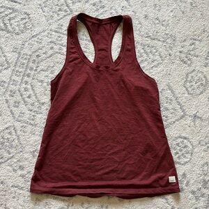 Vuori Lux performance tank. Size small.